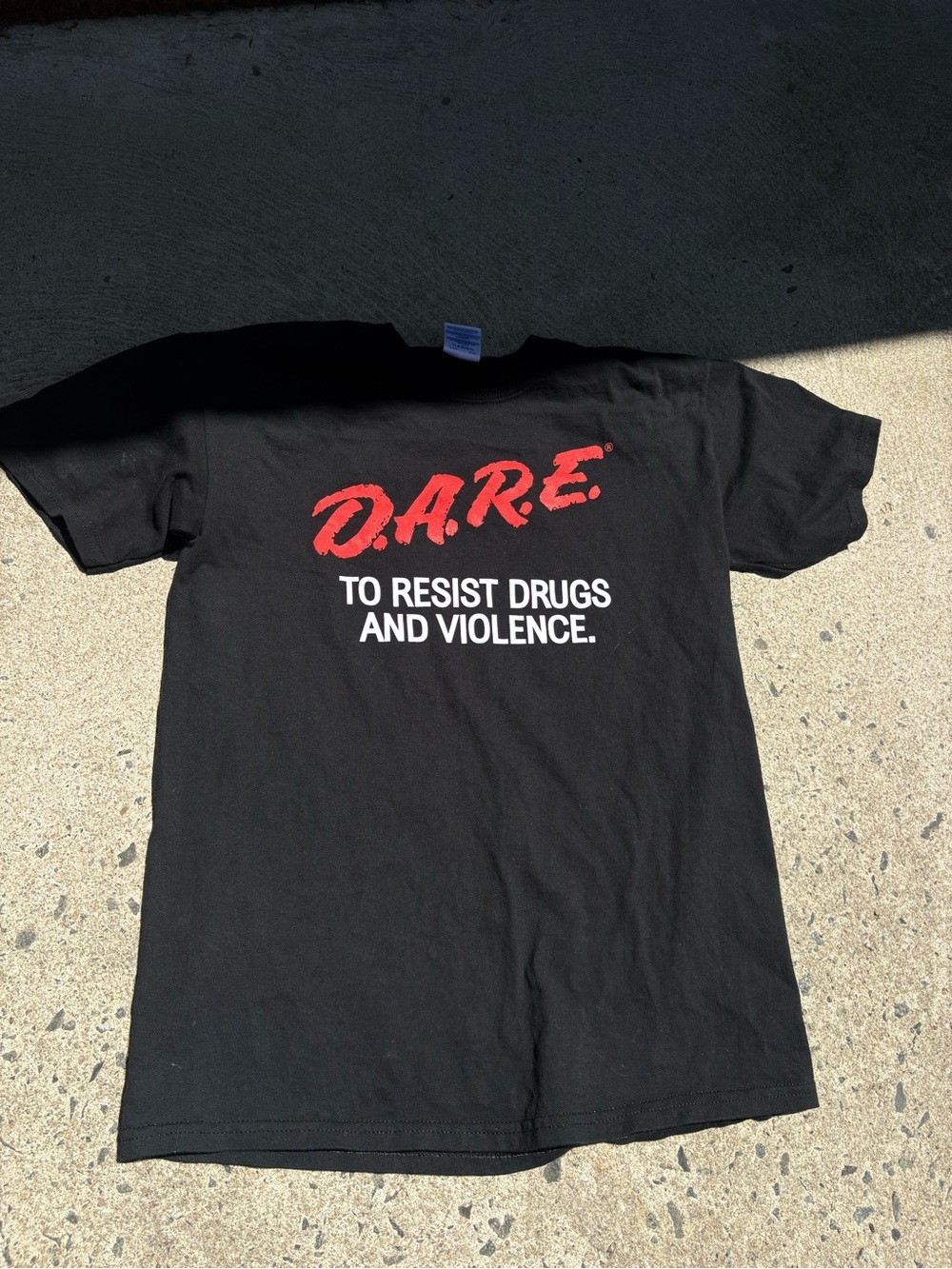 DARE GILDAN Y2K Black T-Shirt with White Tag